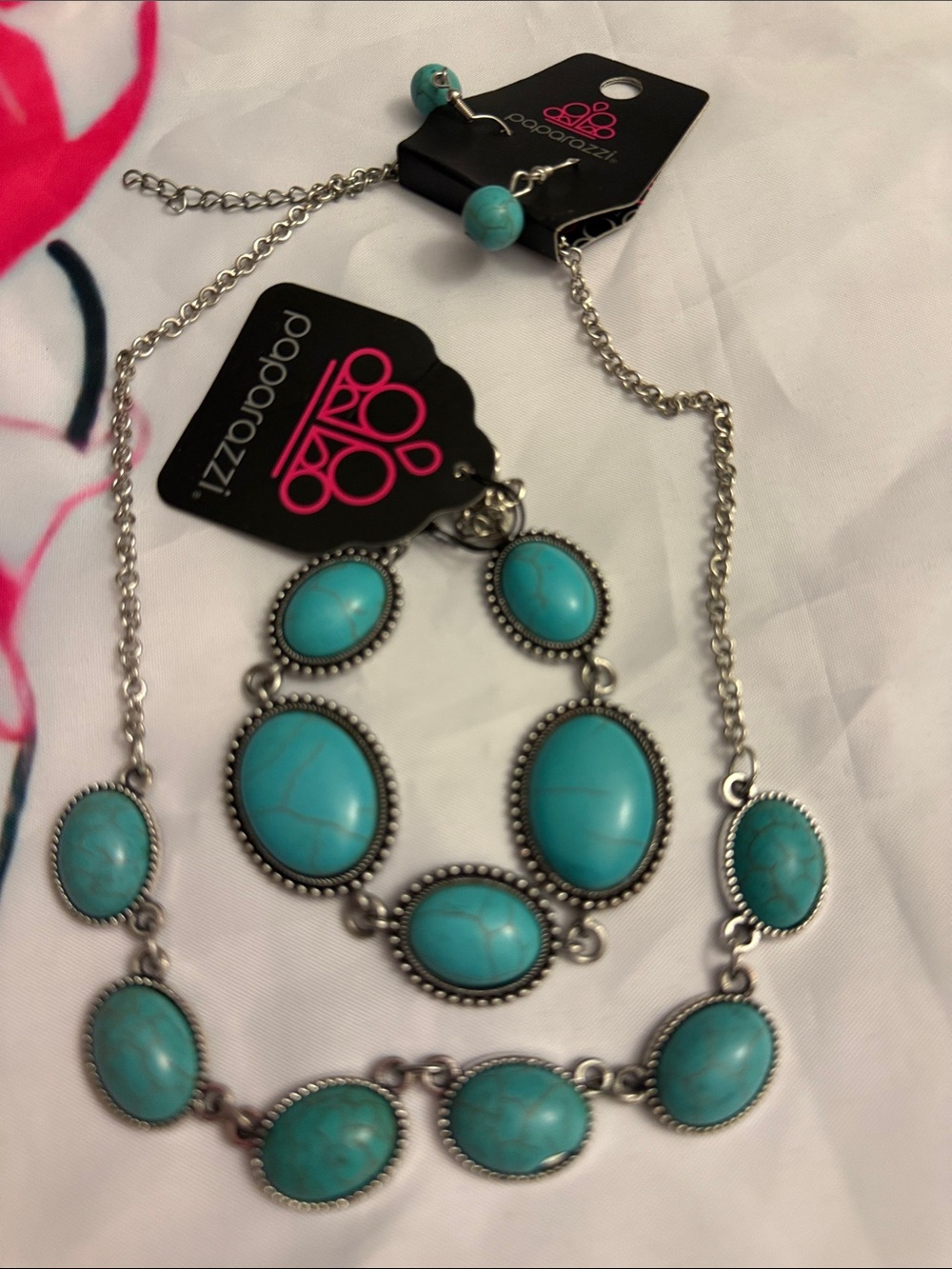 paparazzi Turquoise Oval Stone Necklace and Earring Set